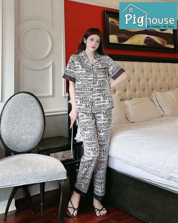 Bộ pijama dài chữ moschino màu nâu