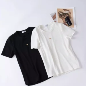 Áo Phông Cotton Nữ Cổ Tròn Tag Ngực Cardina