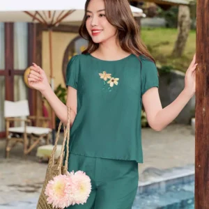 Đồ bộ đũi Bamboo thêu hoa quần đùi