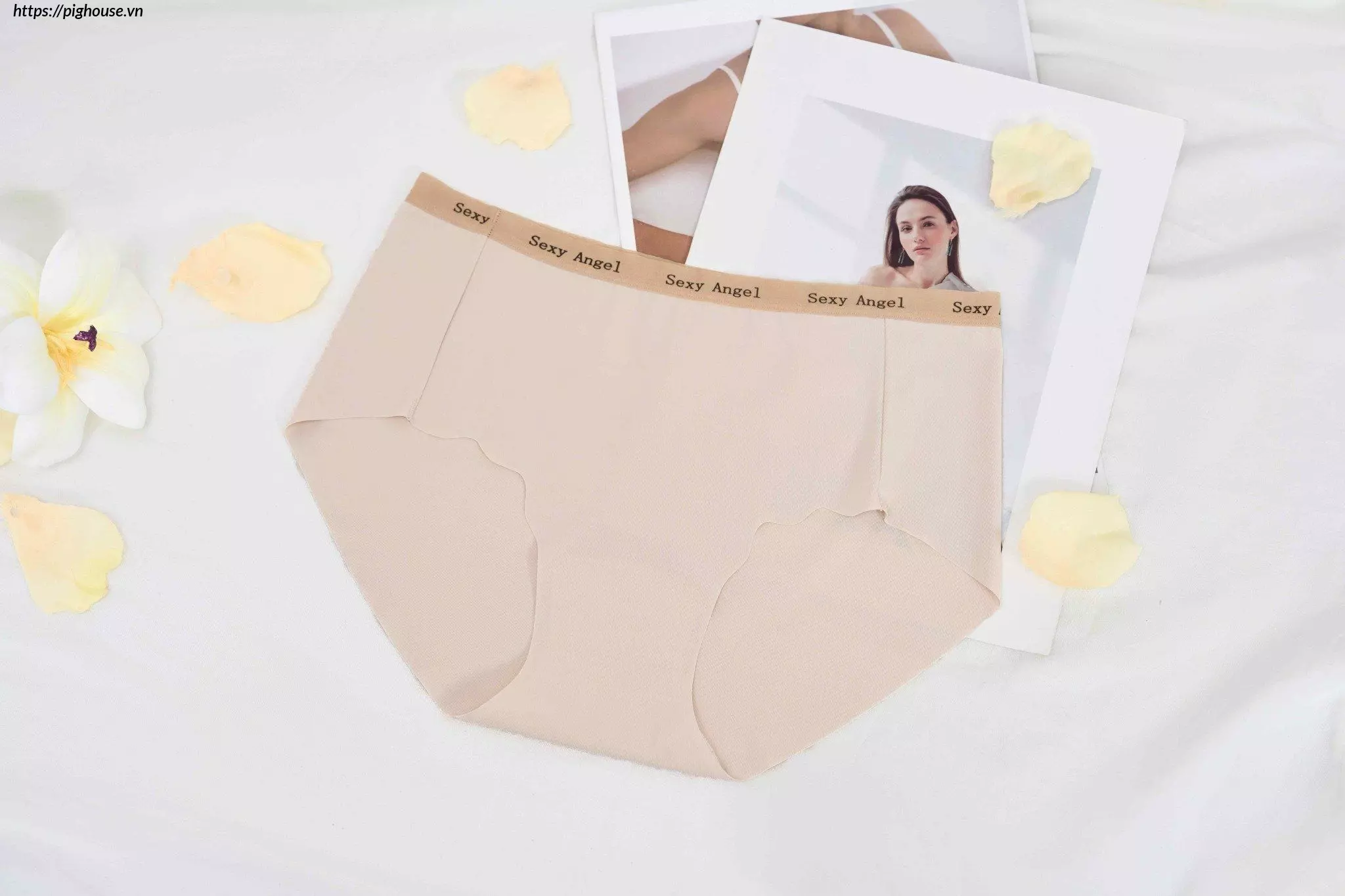 Quần lót su lạnh Cardina cạp Sexy Angel